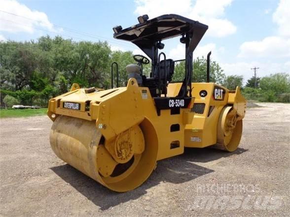 CAT CB-534DXW Грунтові котки