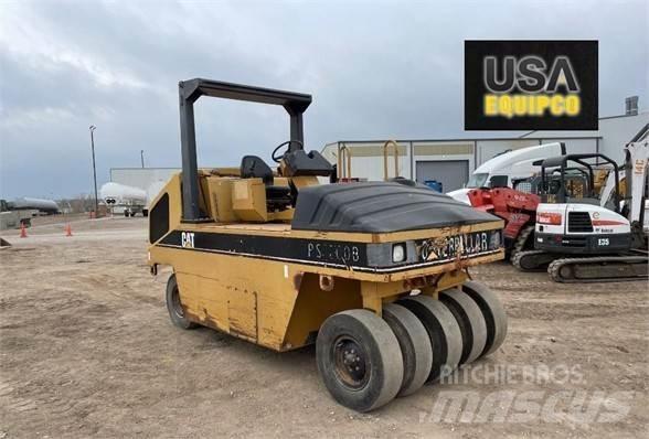 CAT PS-200B Пневматичні катки