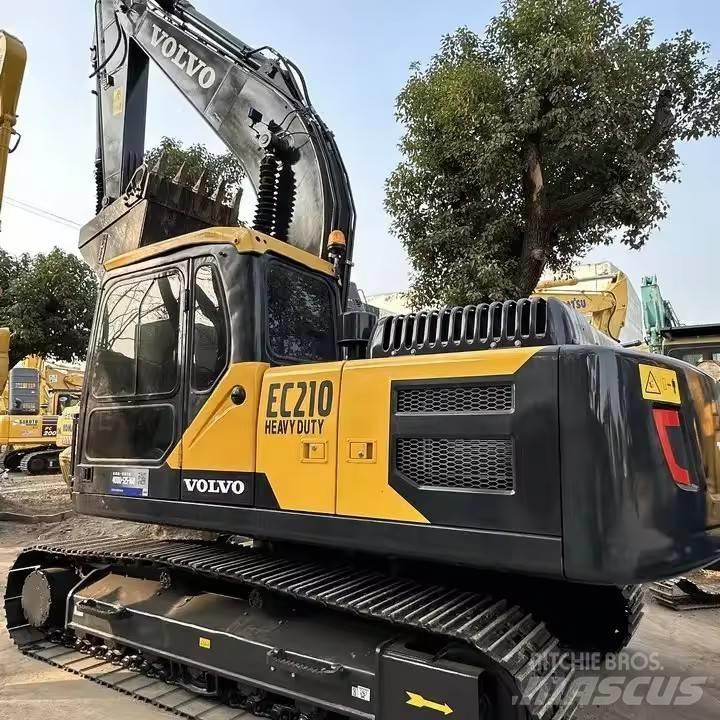 Volvo EC 210 Гусеничні екскаватори