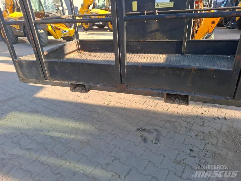 JCB kosz narzędziowy Інше обладнання