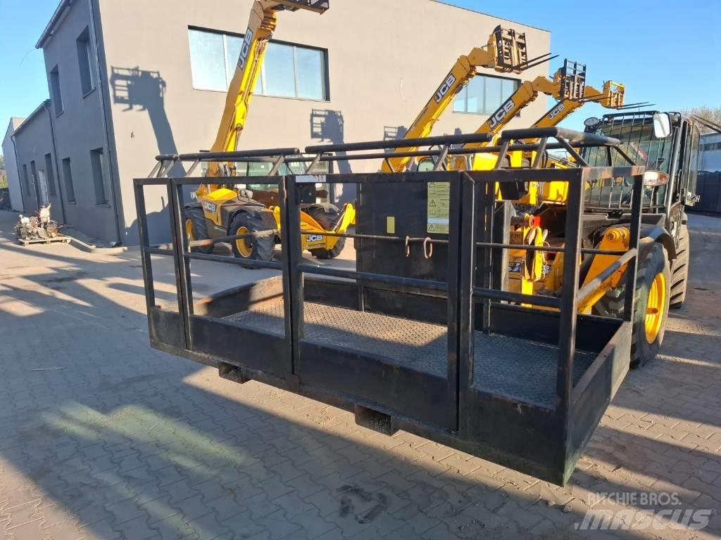 JCB kosz narzędziowy Інше обладнання
