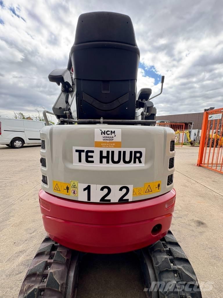 Takeuchi TB 217 R Міні-екскаватори < 7т