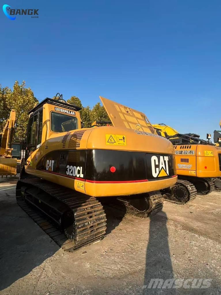 CAT 320 C L Гусеничні екскаватори