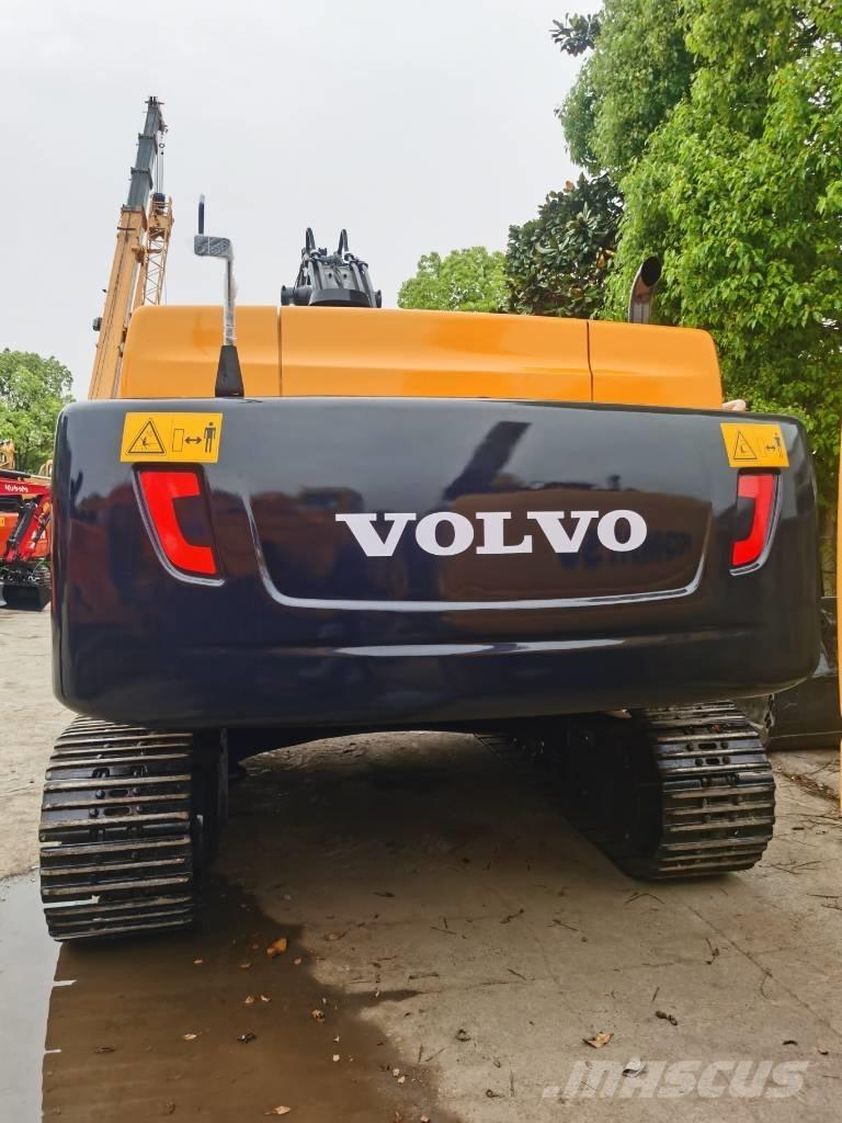 Volvo EC 380 D L Гусеничні екскаватори