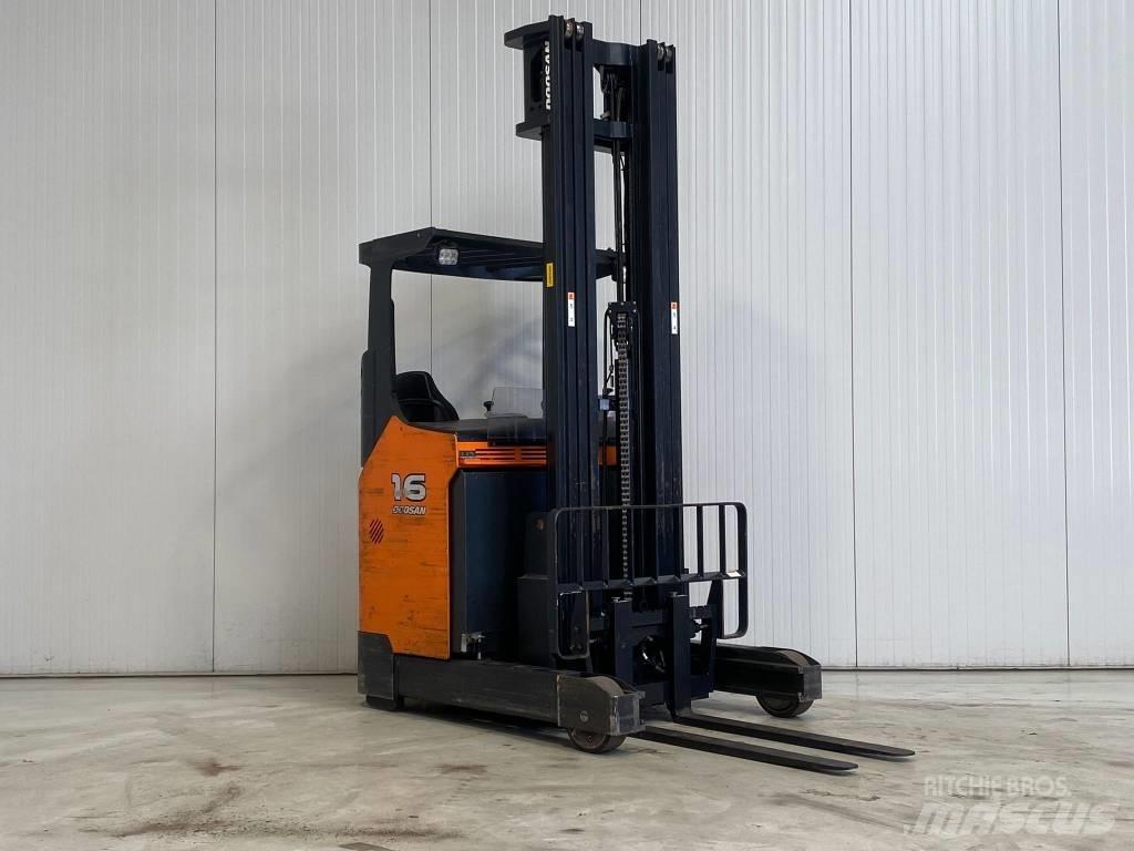 Doosan BR16JW- 7 PLUS Річ-трак із високим підйомом