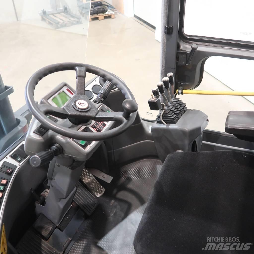 Kalmar DCE80-6 Дизельні навантажувачі