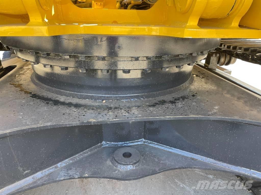 Komatsu PC 300-7 Гусеничні екскаватори