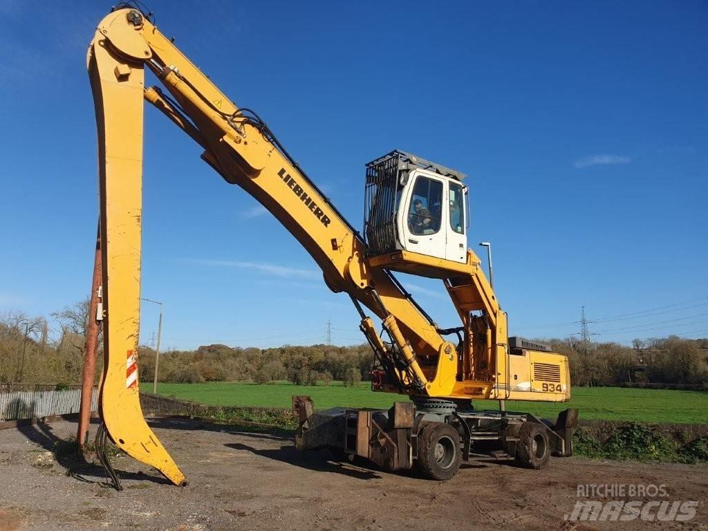 Liebherr A 934 C Перевантажувачі металобрухту/промислові навантажувачі