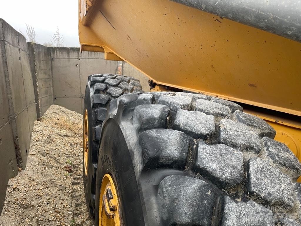 Volvo A 30 E Зчленовані самоскиди