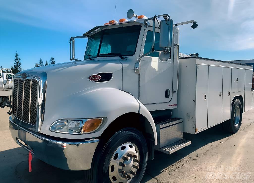 Peterbilt 335 Самоскиди