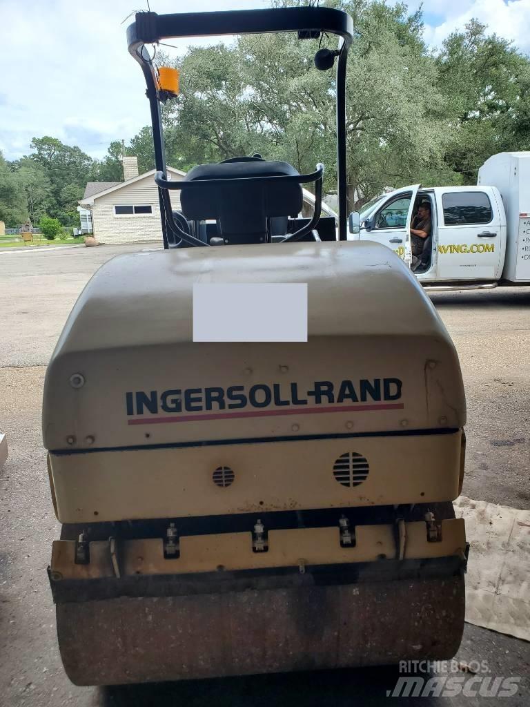 Ingersoll Rand DD 24 Котки тротуарні