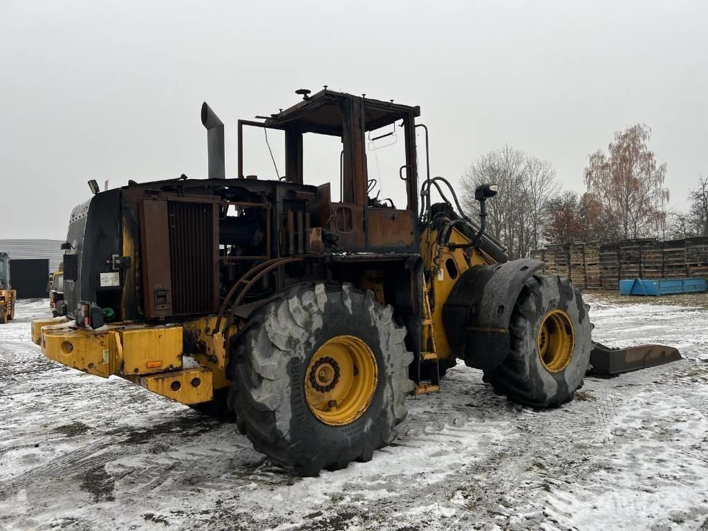 CAT 930 H Фронтальні навантажувачі