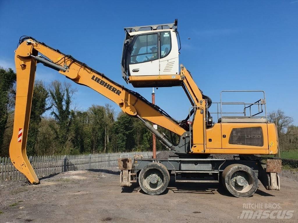 Liebherr LH 30 Перевантажувачі металобрухту/промислові навантажувачі