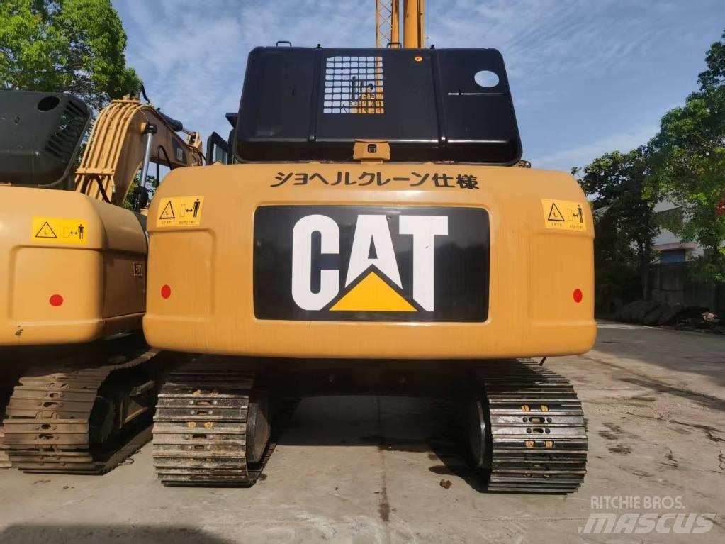 CAT 320d2 Гусеничні екскаватори