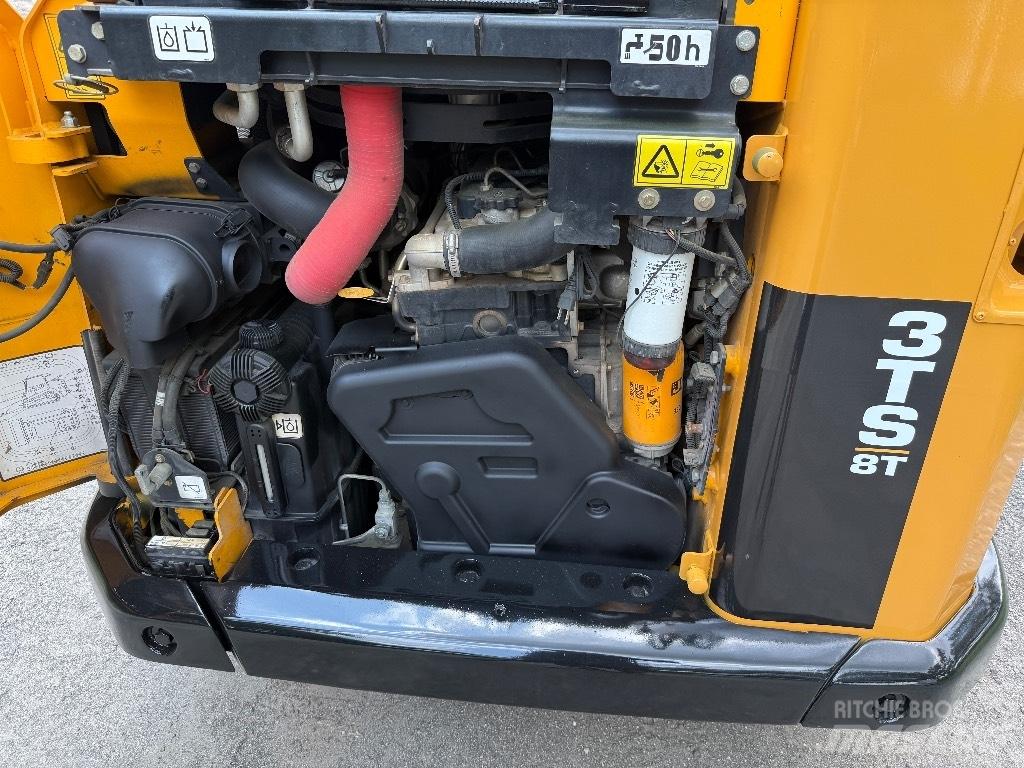 JCB 3 TS-8T Міні-навантажувачі