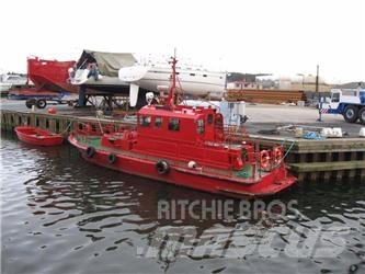 Pilot Lotsbåt Човни / баржі
