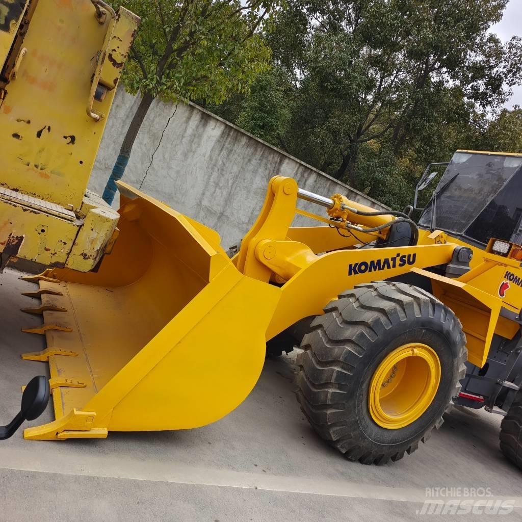 Komatsu WA 380-3 Фронтальні навантажувачі