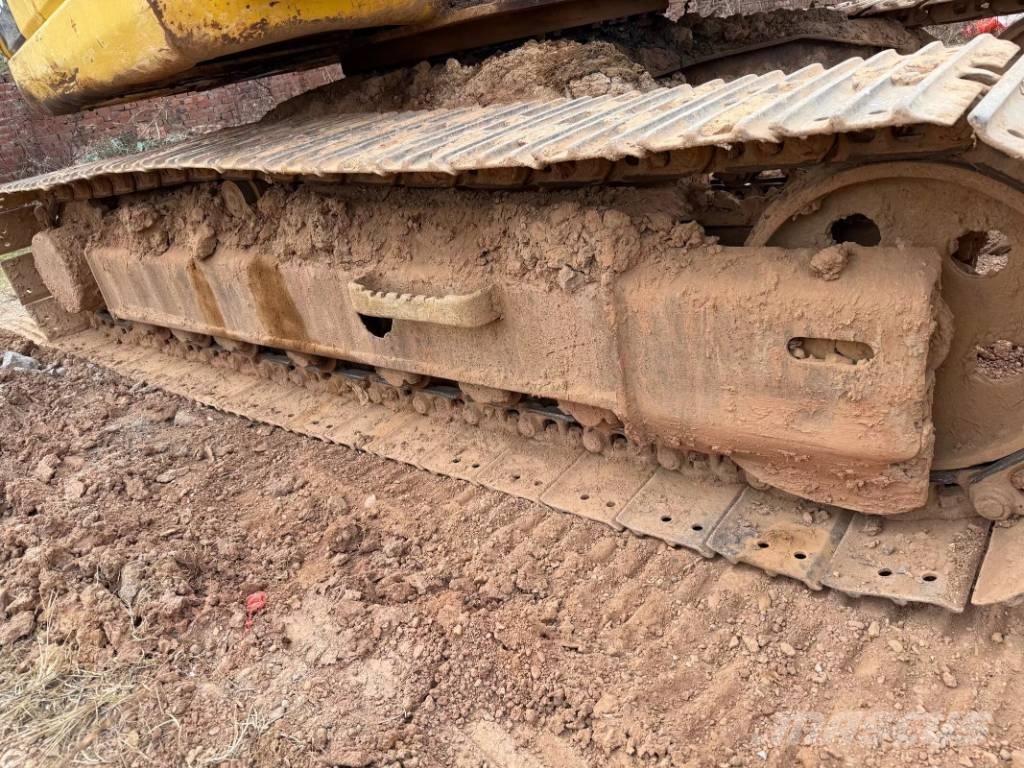 Komatsu PC 120-8 Гусеничні екскаватори