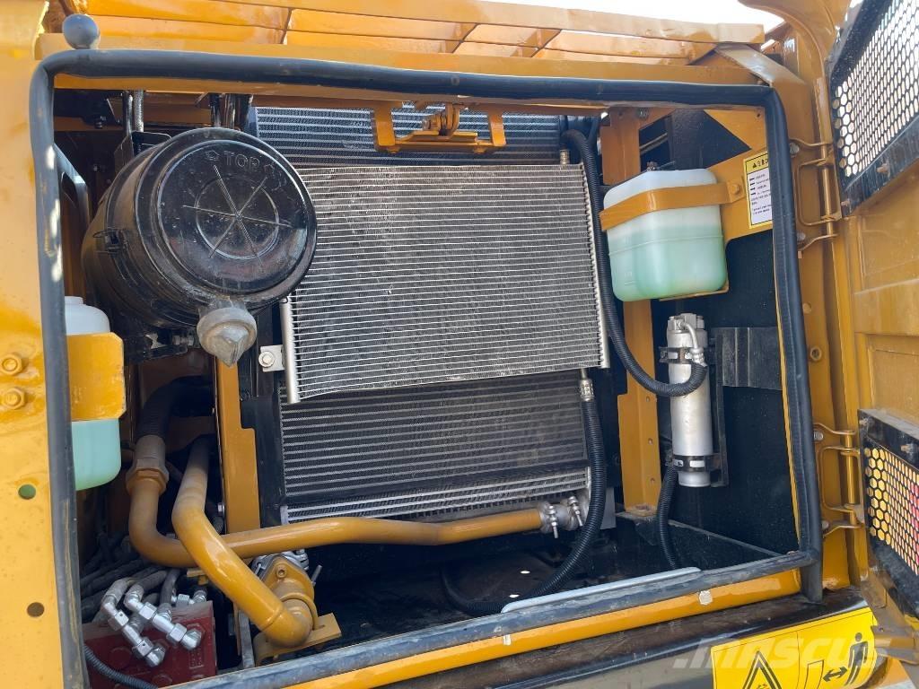 Sany SY 135 C Гусеничні екскаватори