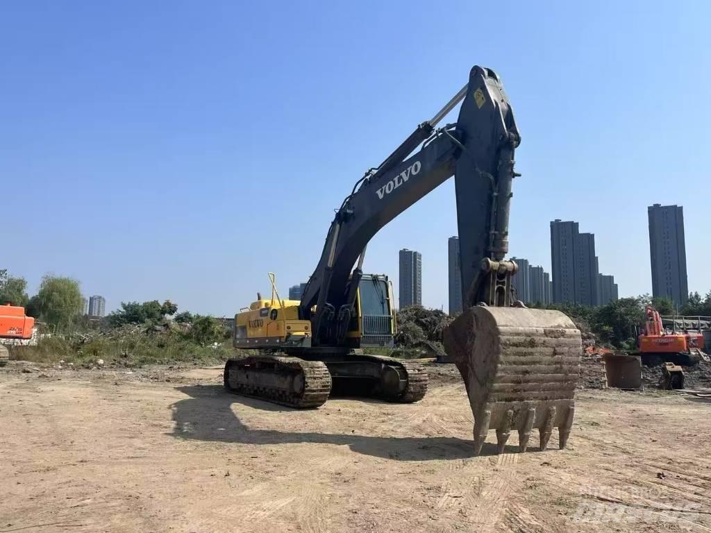 Volvo EC 460 B LC Гусеничні екскаватори