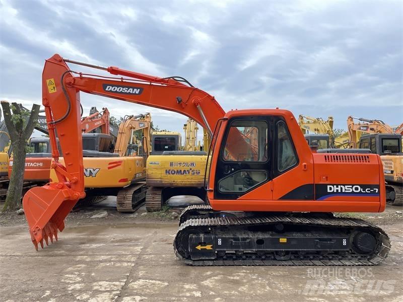 Doosan DH 150 Гусеничні екскаватори