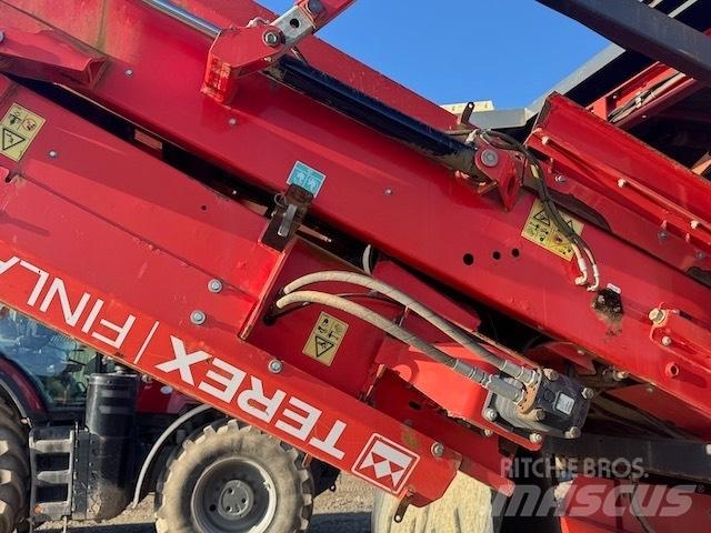 Terex Finlay 883+ Просіювачі