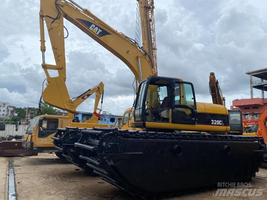 CAT 320 C Екскаватори-амфібії