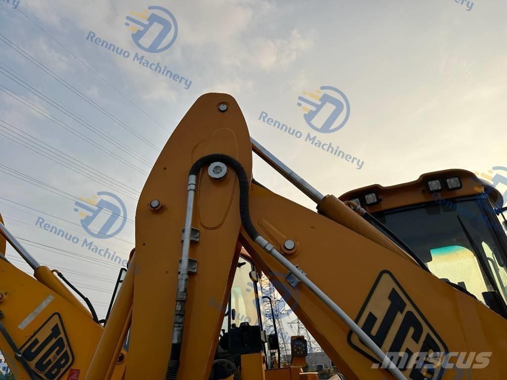 JCB 4 CX Екскаватори-навантажувачі