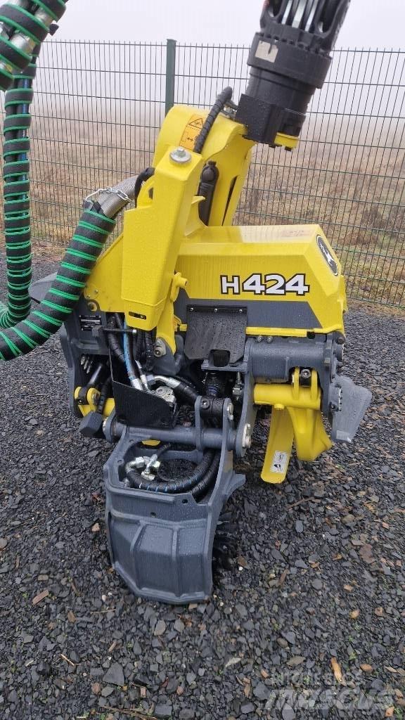 John Deere H424 Сучкорізи