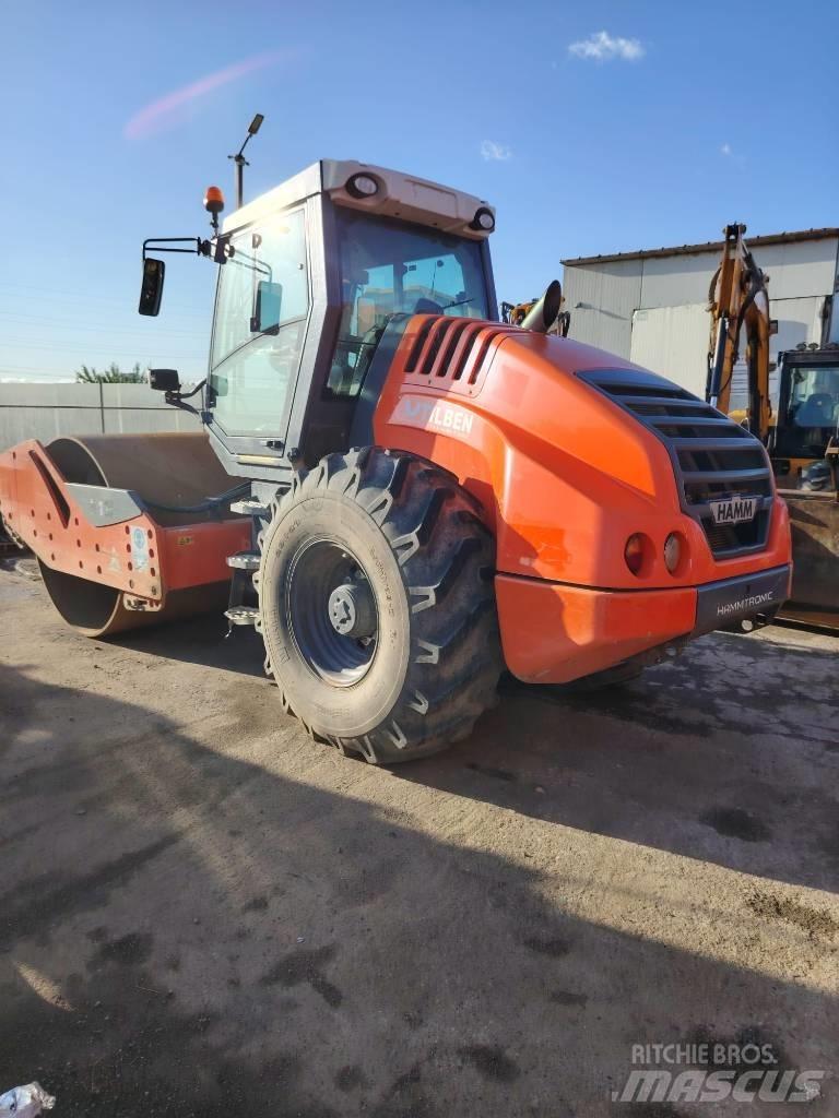 Hamm H13 Грунтові котки