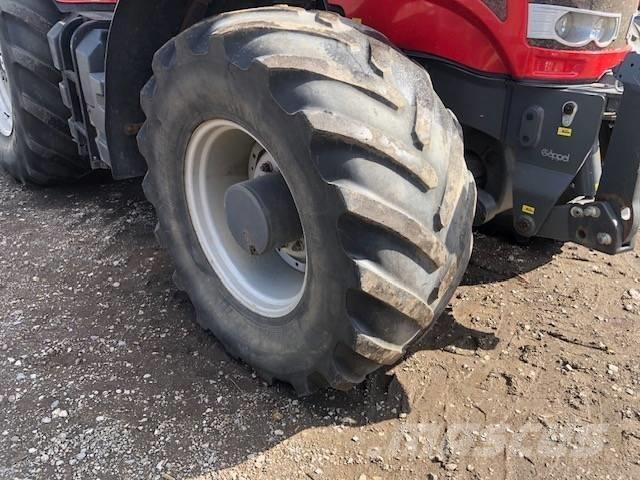 Massey Ferguson 7624 Трактори