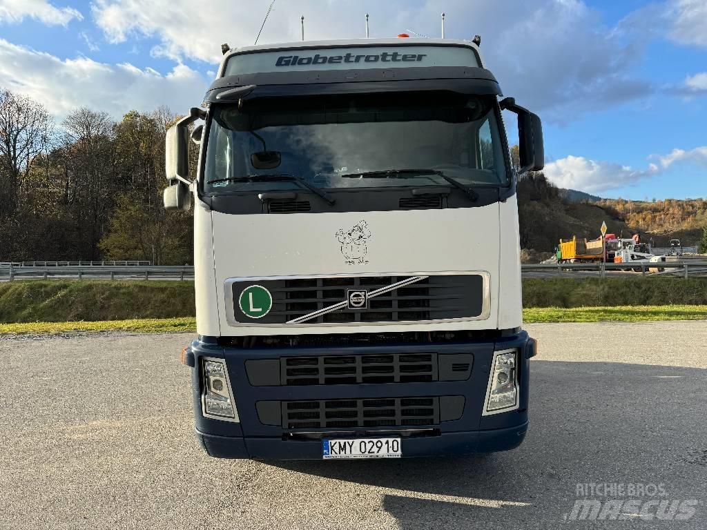 Volvo F 12 Тягачі