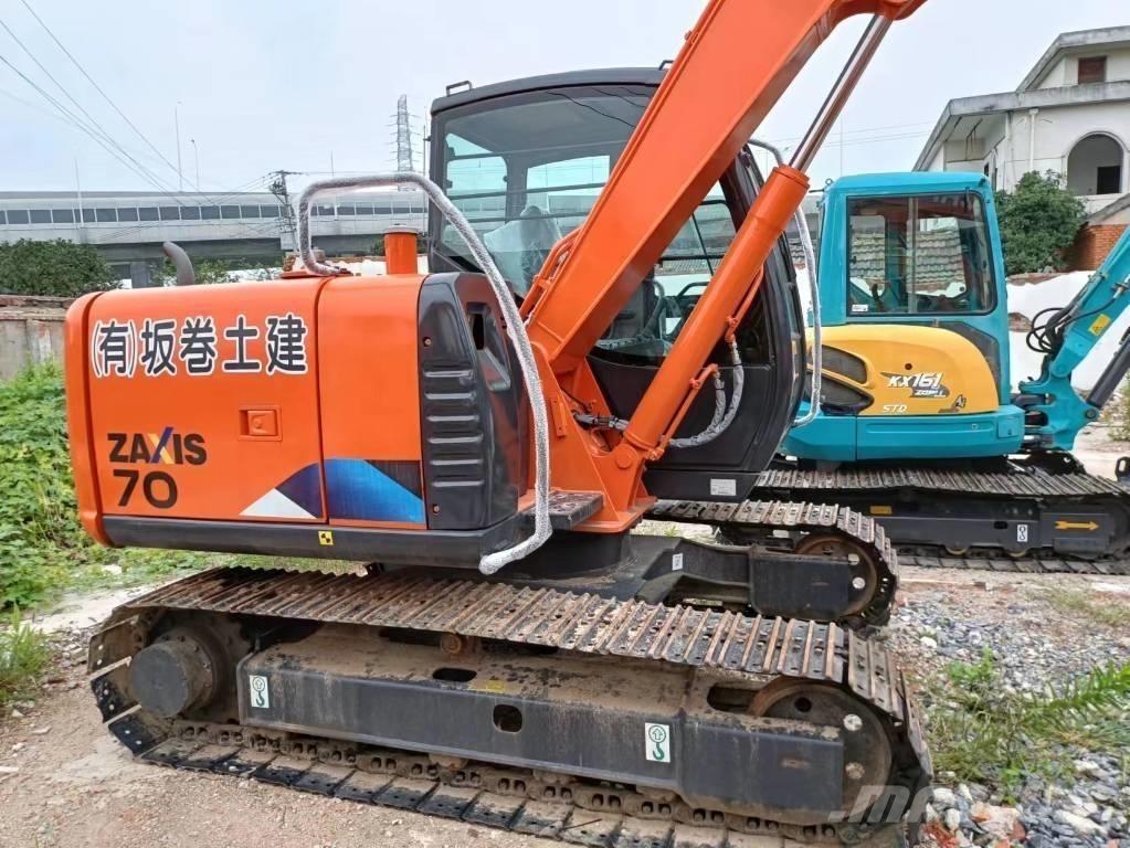 Hitachi ZX70 Міні-екскаватори < 7т