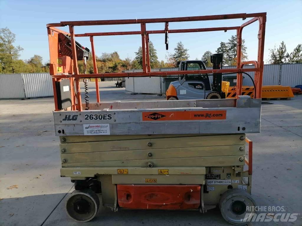 JLG 2630 ES Підйомники-ножиці