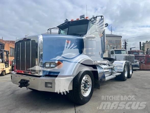 Peterbilt 367 Тягачі