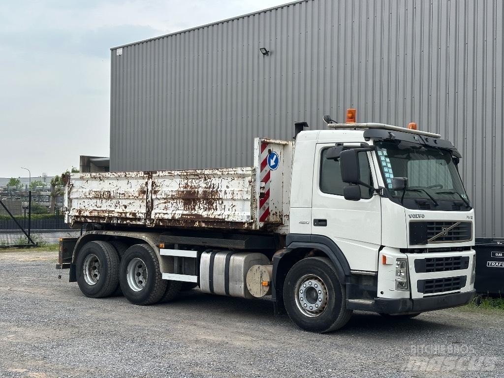 Volvo FM 12 420 Вантажівки з гаковим підйомом