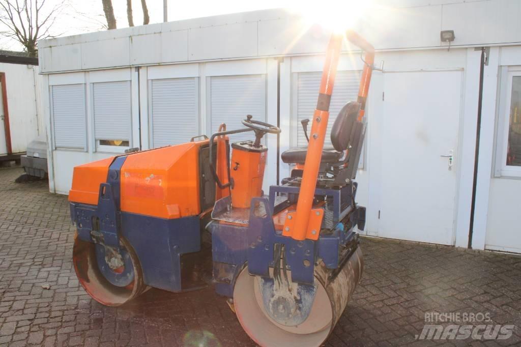 Ammann AV 23 E Котки тротуарні