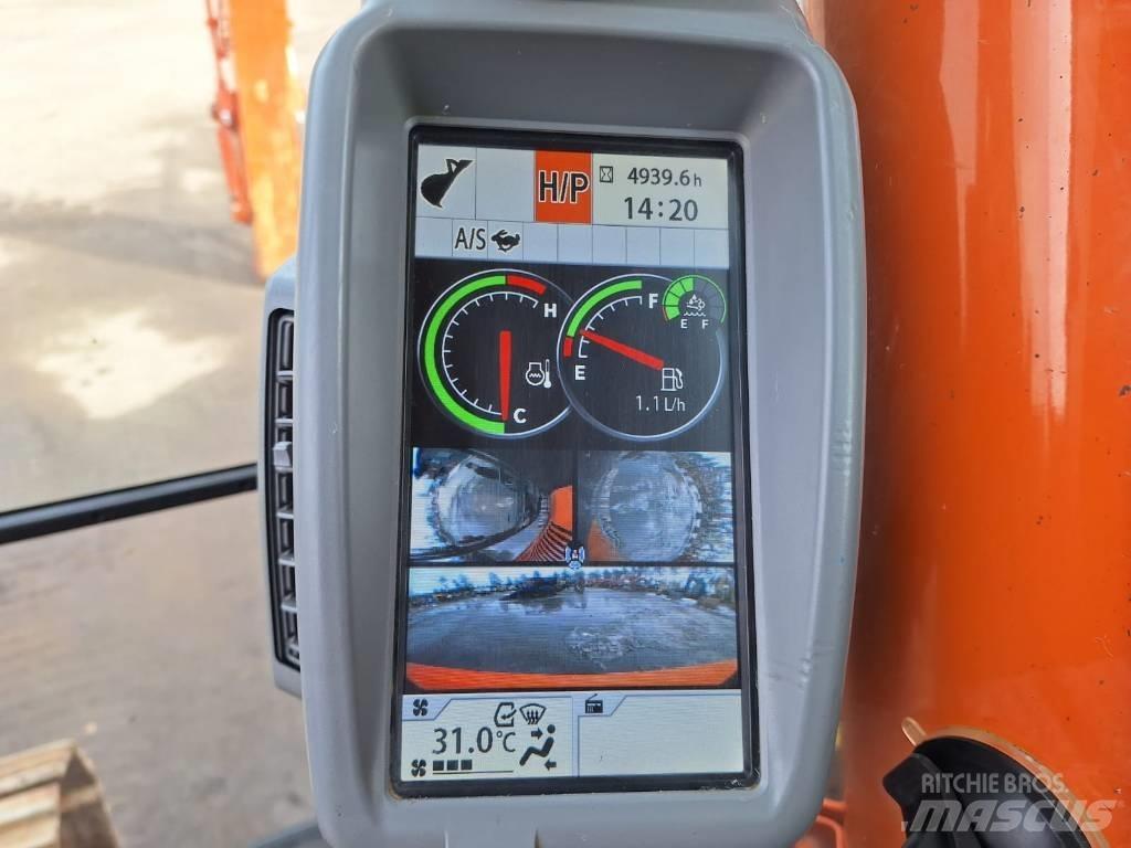 Hitachi ZX130LCN-6 Гусеничні екскаватори