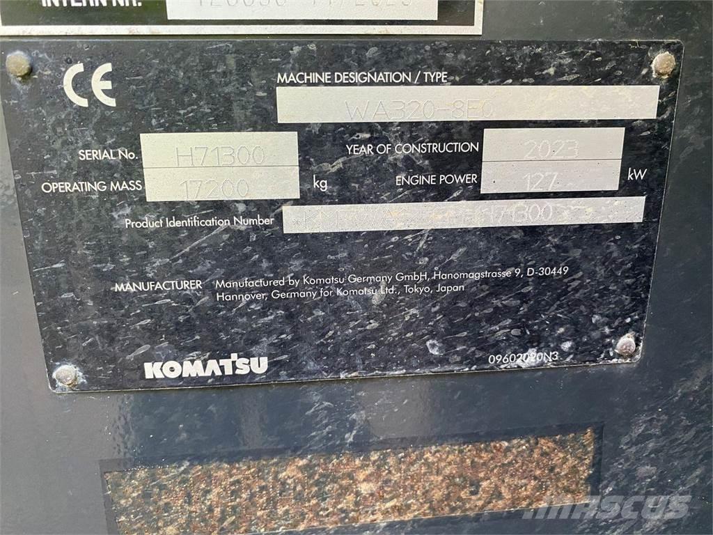 Komatsu WA320-8EO Фронтальні навантажувачі