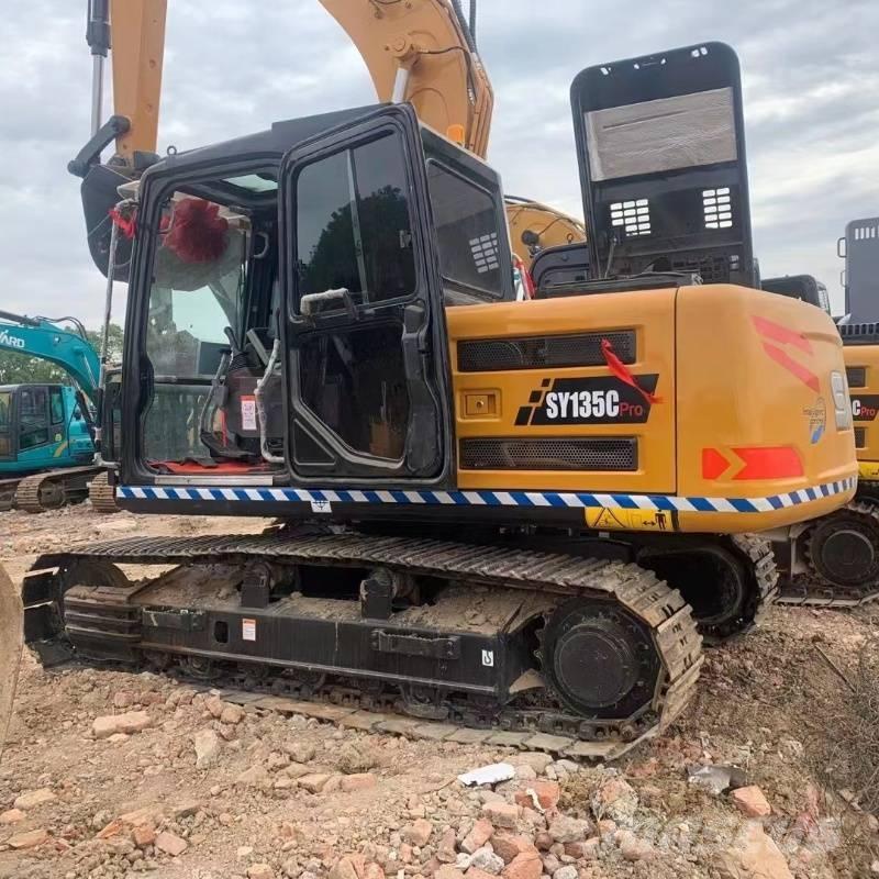 Sany SY 135 Гусеничні екскаватори