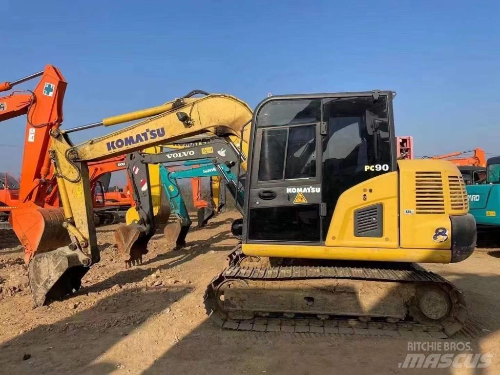 Komatsu PC 70-8 Гусеничні екскаватори