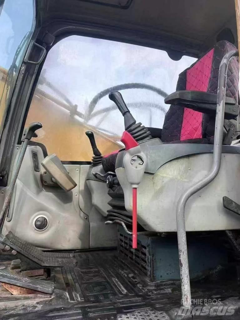 XCMG XE 215 DA Гусеничні екскаватори