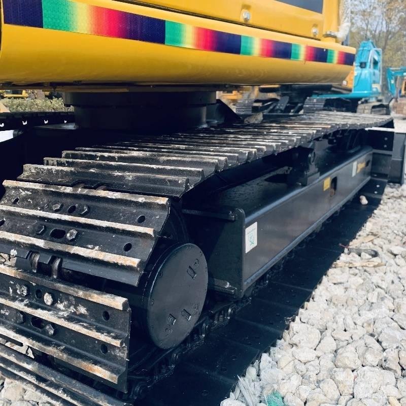 Komatsu PC 70 Гусеничні екскаватори