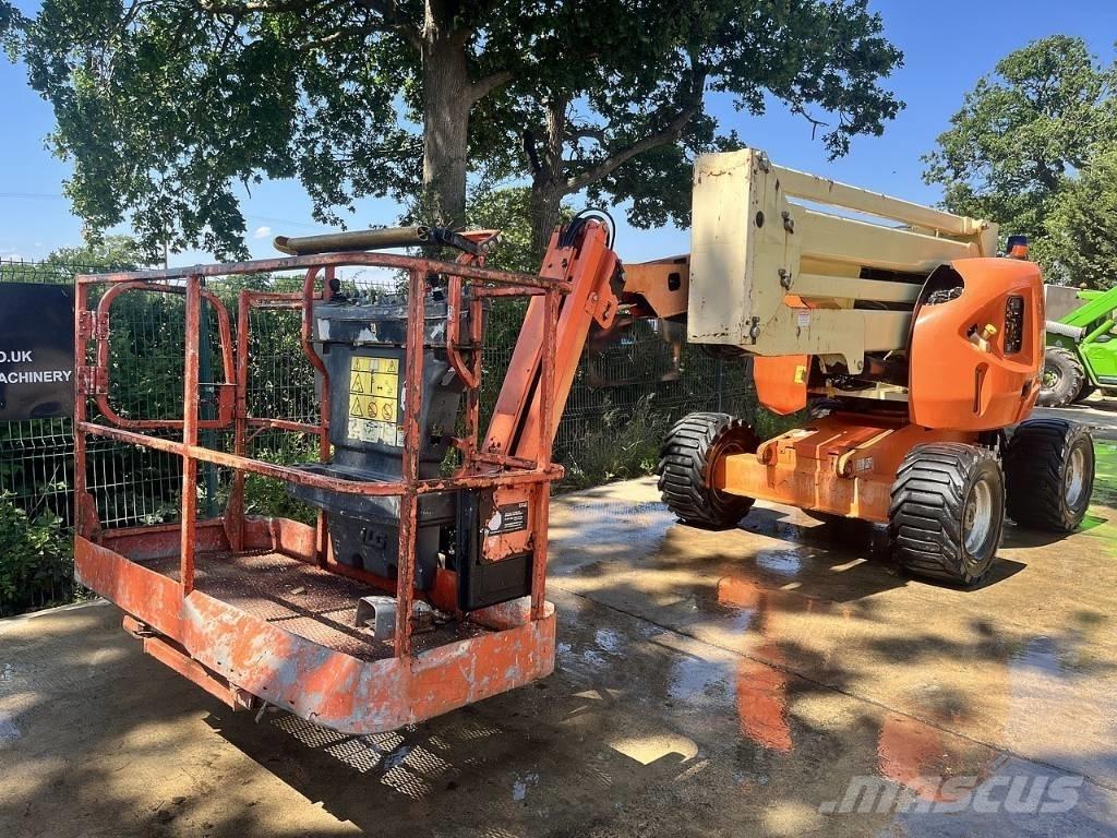 JLG 450 AJ II Колінчаті підйомники