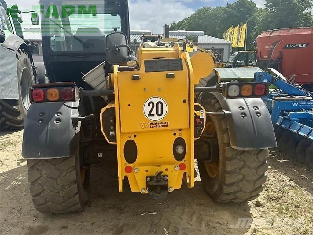 JCB 542-70 Телескопічний навантажувач