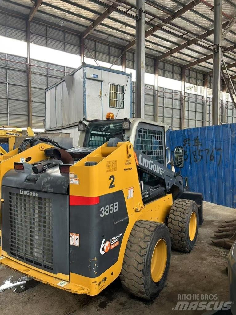 LiuGong 385 B Міні-навантажувачі