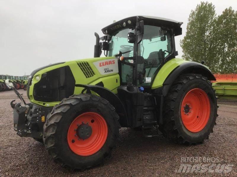 CLAAS AXION 810 Трактори