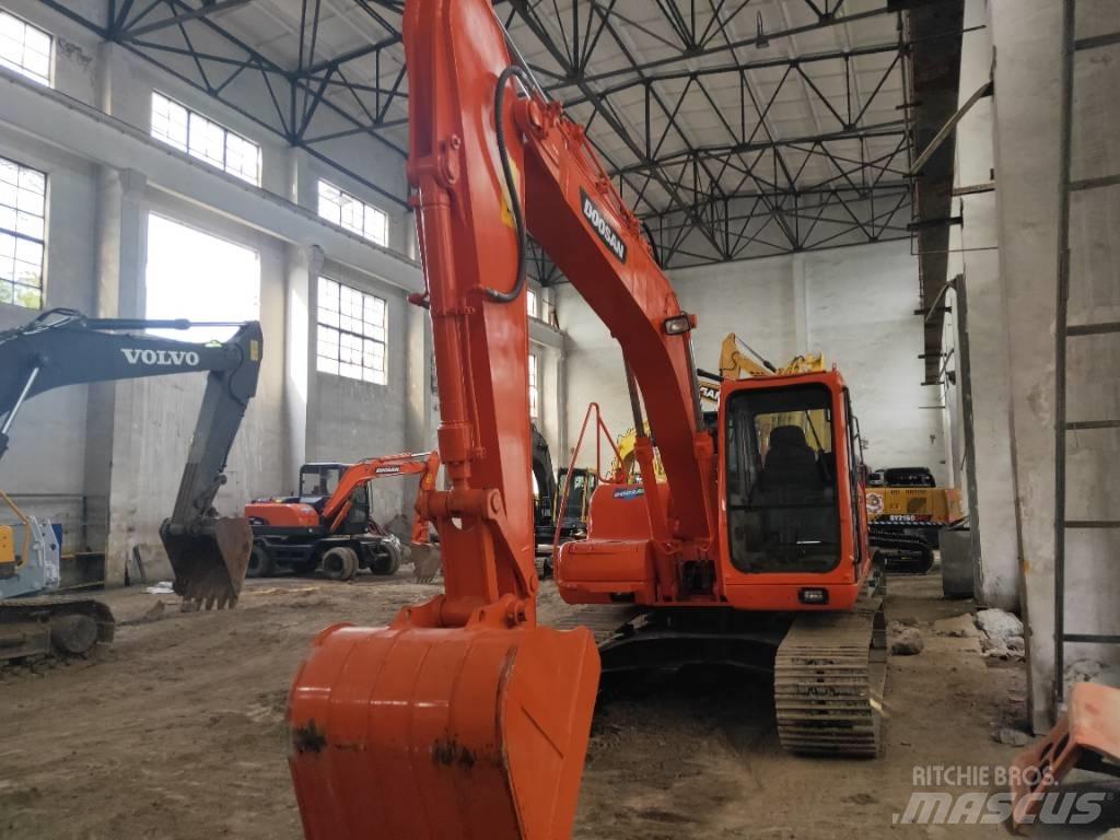Doosan DH 150 LC-7 Гусеничні екскаватори
