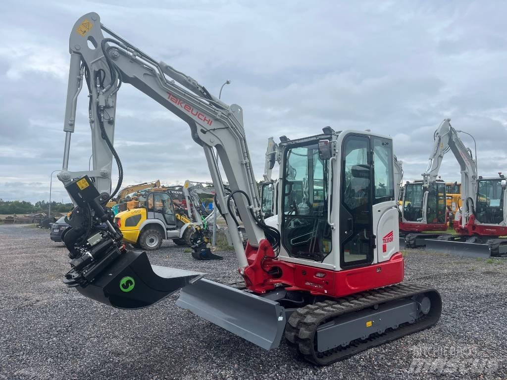 Takeuchi TB350R Міні-екскаватори < 7т
