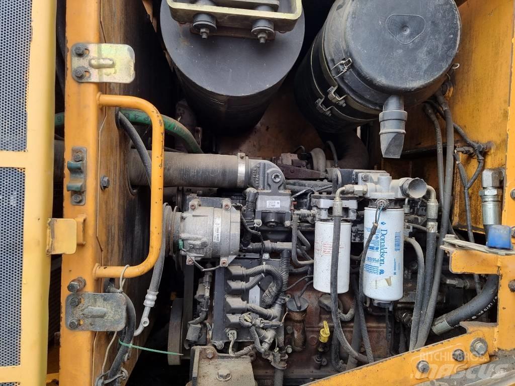 Hyundai HL 760-9 Фронтальні навантажувачі